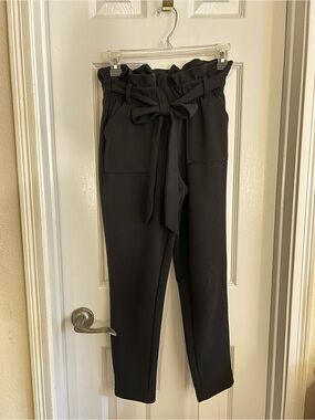 SHEIN Black High-Waist Paperbag Trousers with Tie
